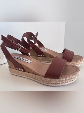 Steve Madden Sandals